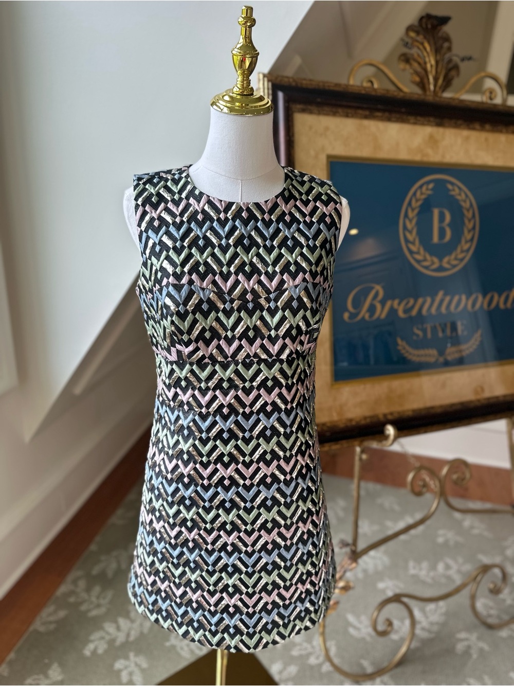 Milly Sleeveless Patterned Shift Dress in Multi-Color size 6